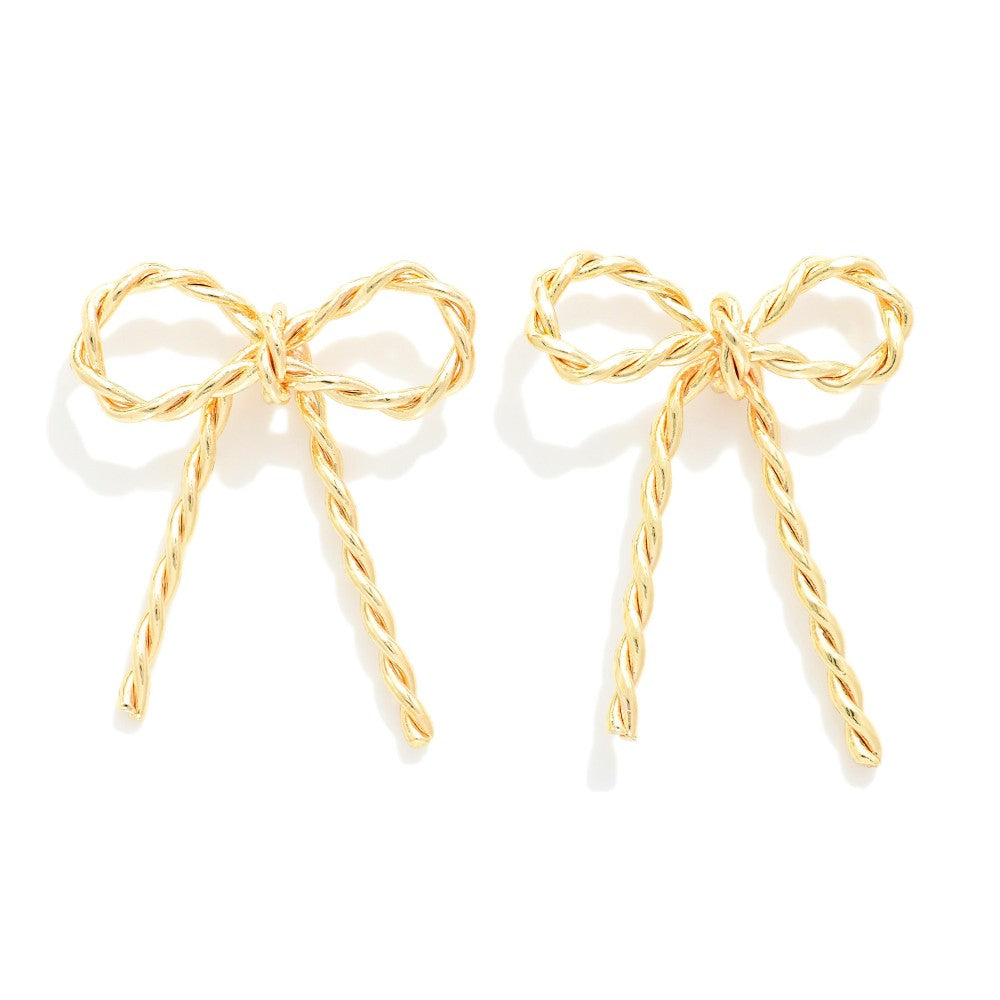 Twisted bows