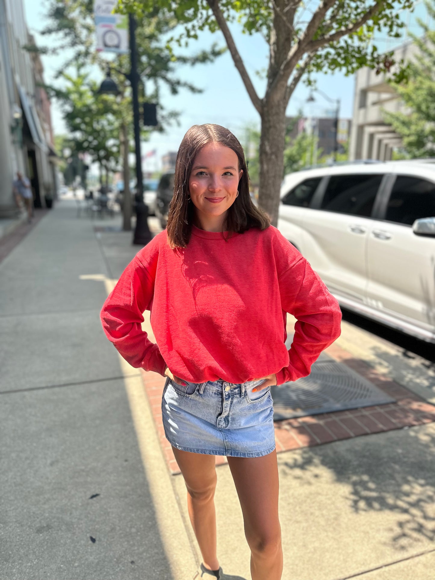 Simone red pullover