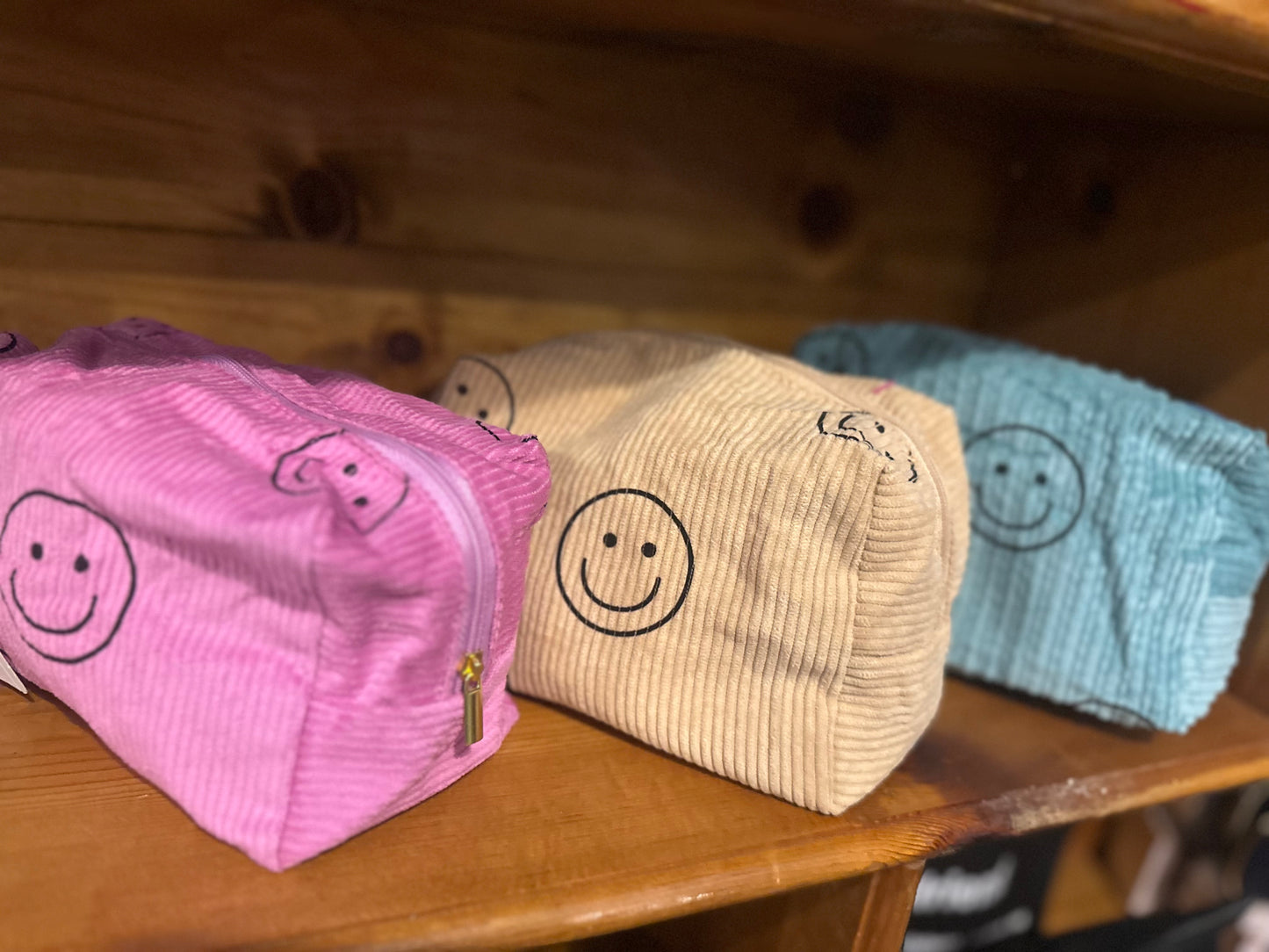 Smiley zipper corduroy pouch