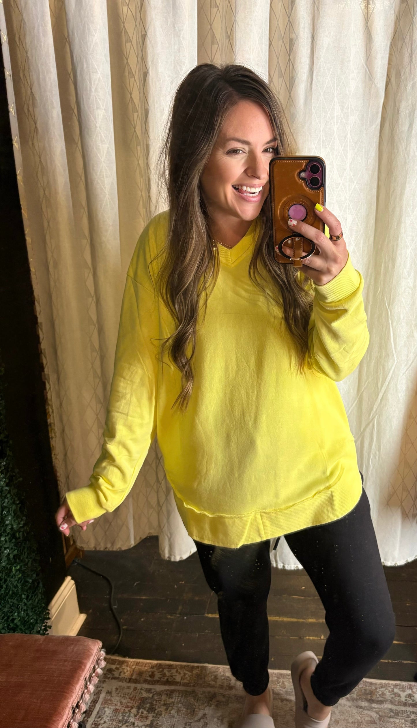 Lemon zest v neck pullover