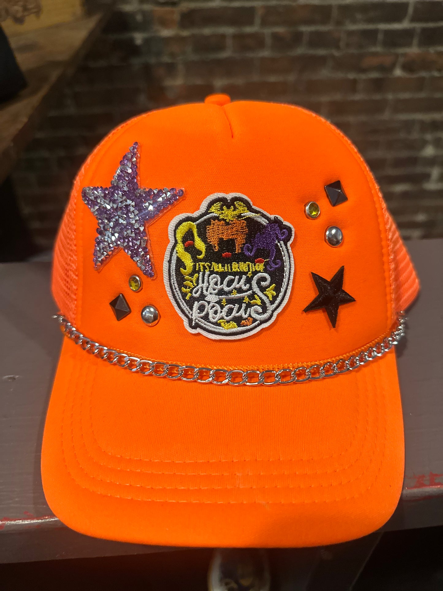 Blingy hocus Pocus trucker hat