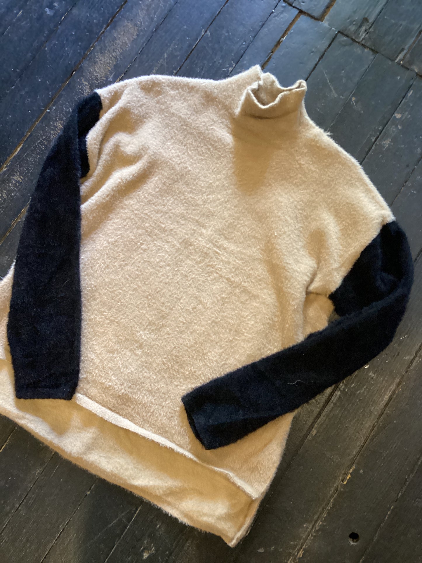 Knox sweater