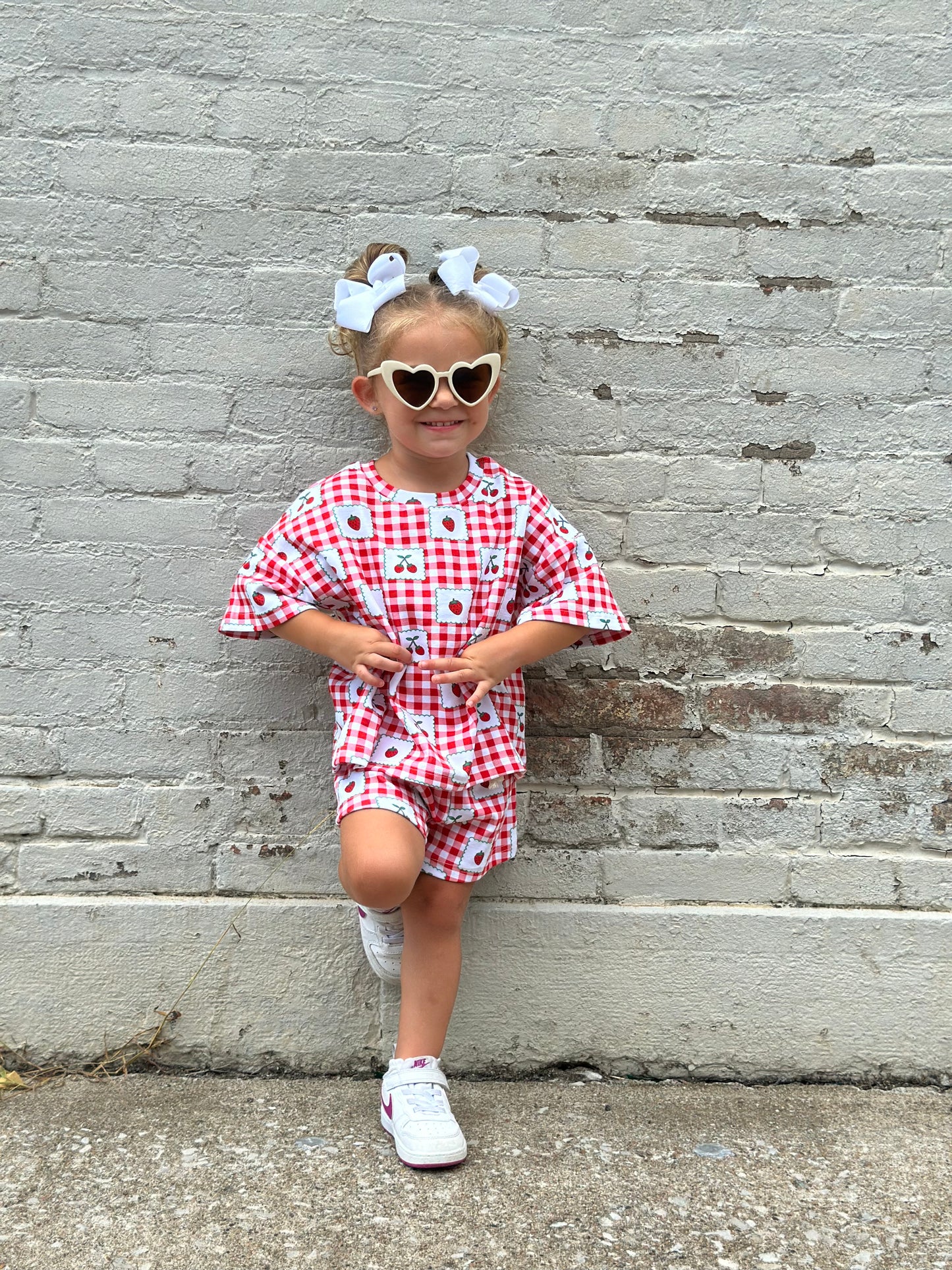 Strawberry gingham shorts set