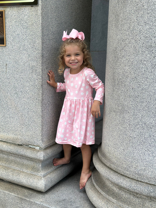 Pinky polka dot dress