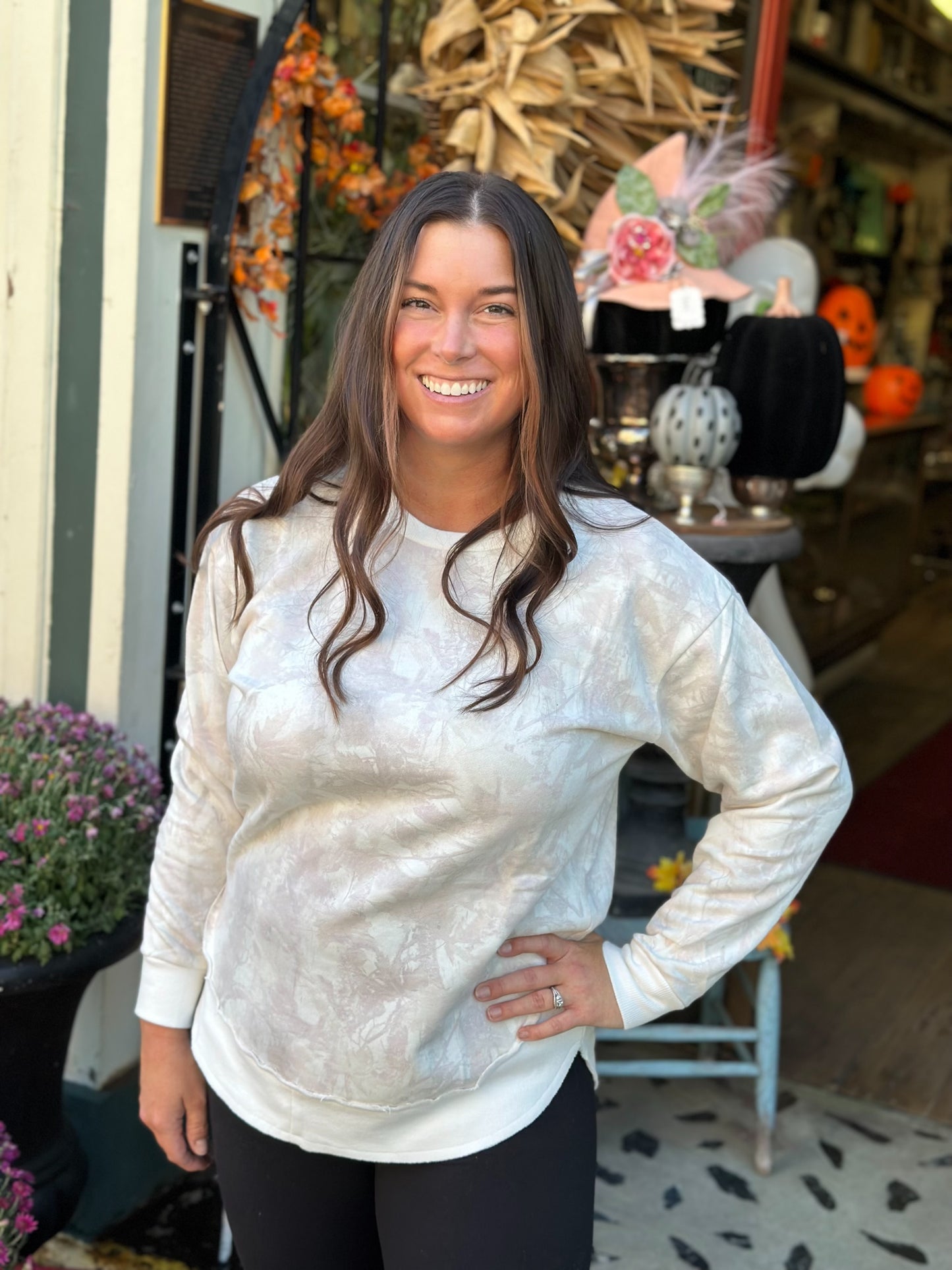 Eve Camo Curve Pullover