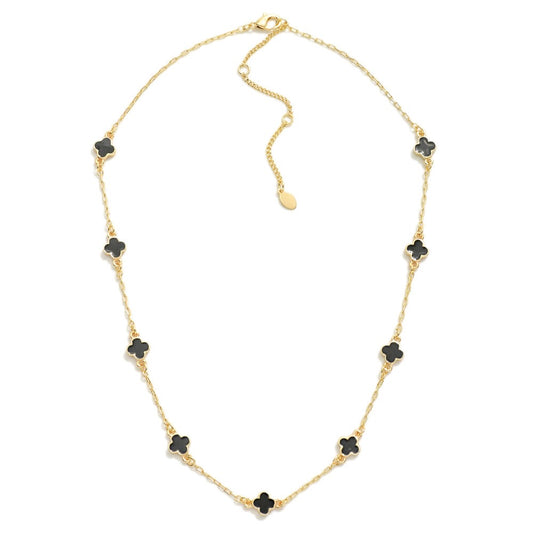 Clover tiny necklace