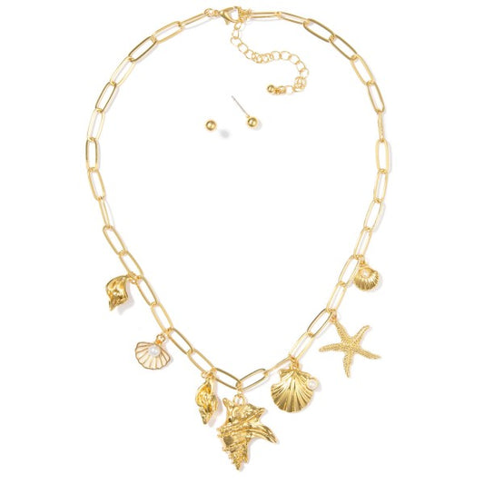 Gold shells necklace