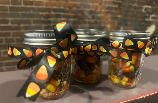 Candy corn simmer pots