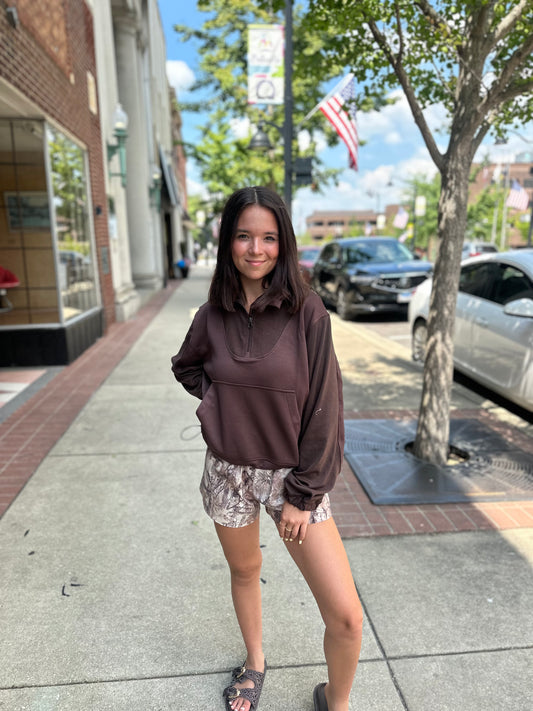 Brantley scuba chocolate pullover