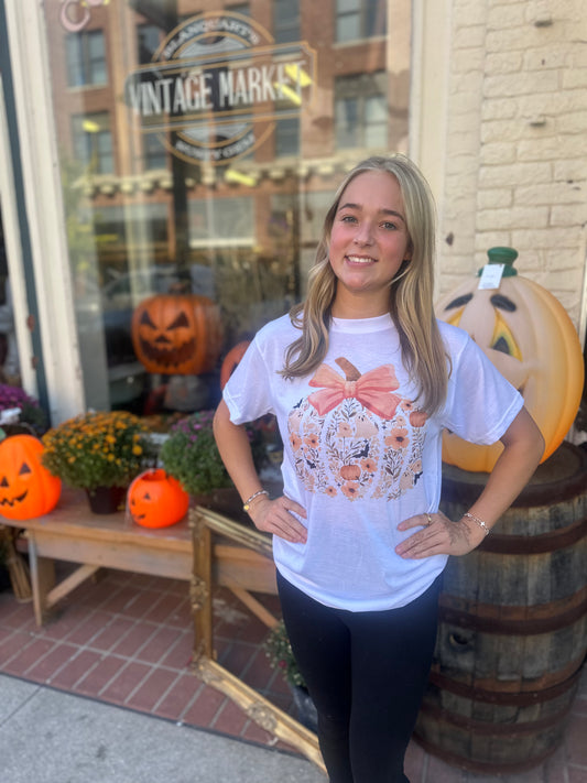 Floral pumpkin tee
