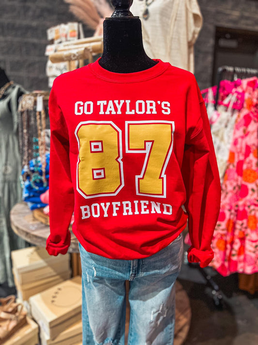 Go Taylors Boyfriend sweatshirt